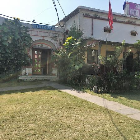桑岩传统酒店 Nāhan 外观 照片